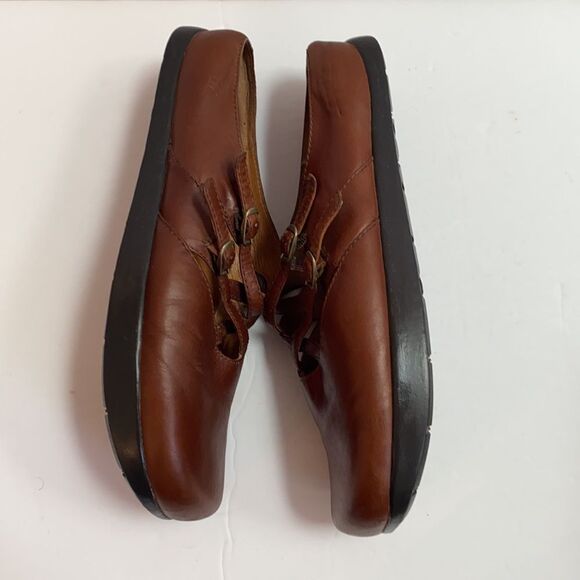 Earth Khama 2  Brown Leather clog Mule - Picture 6 of 10